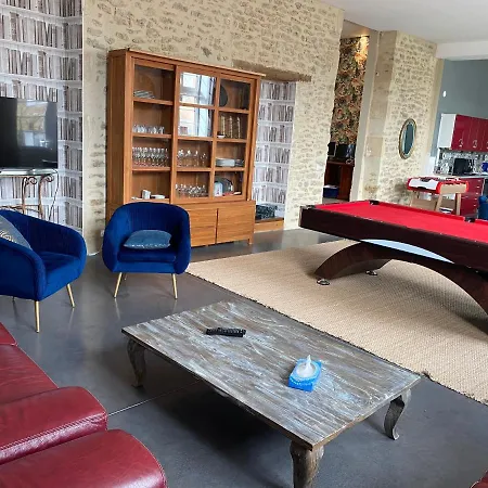 בית נופש Ancienne Ecole 26 Couchages *